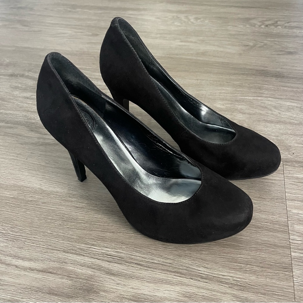 Jessica Simpson Black Suede Heels